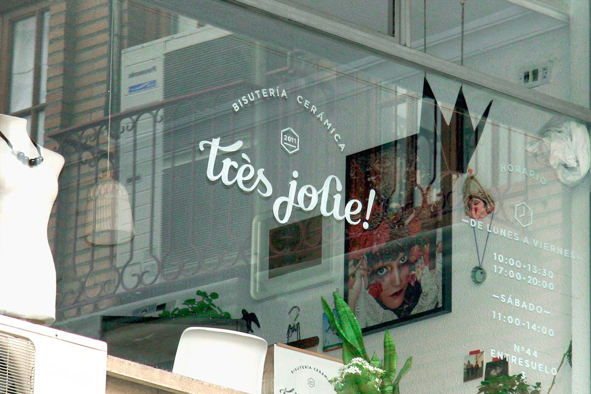 Très Jolie時尚珠寶品牌形象設計