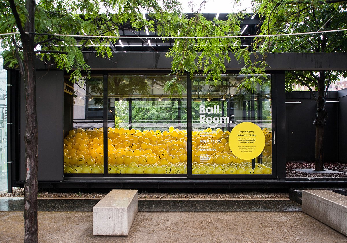深圳品牌設計  深圳品牌策劃  BALL.ROOM展覽品牌形象設計  展覽設計