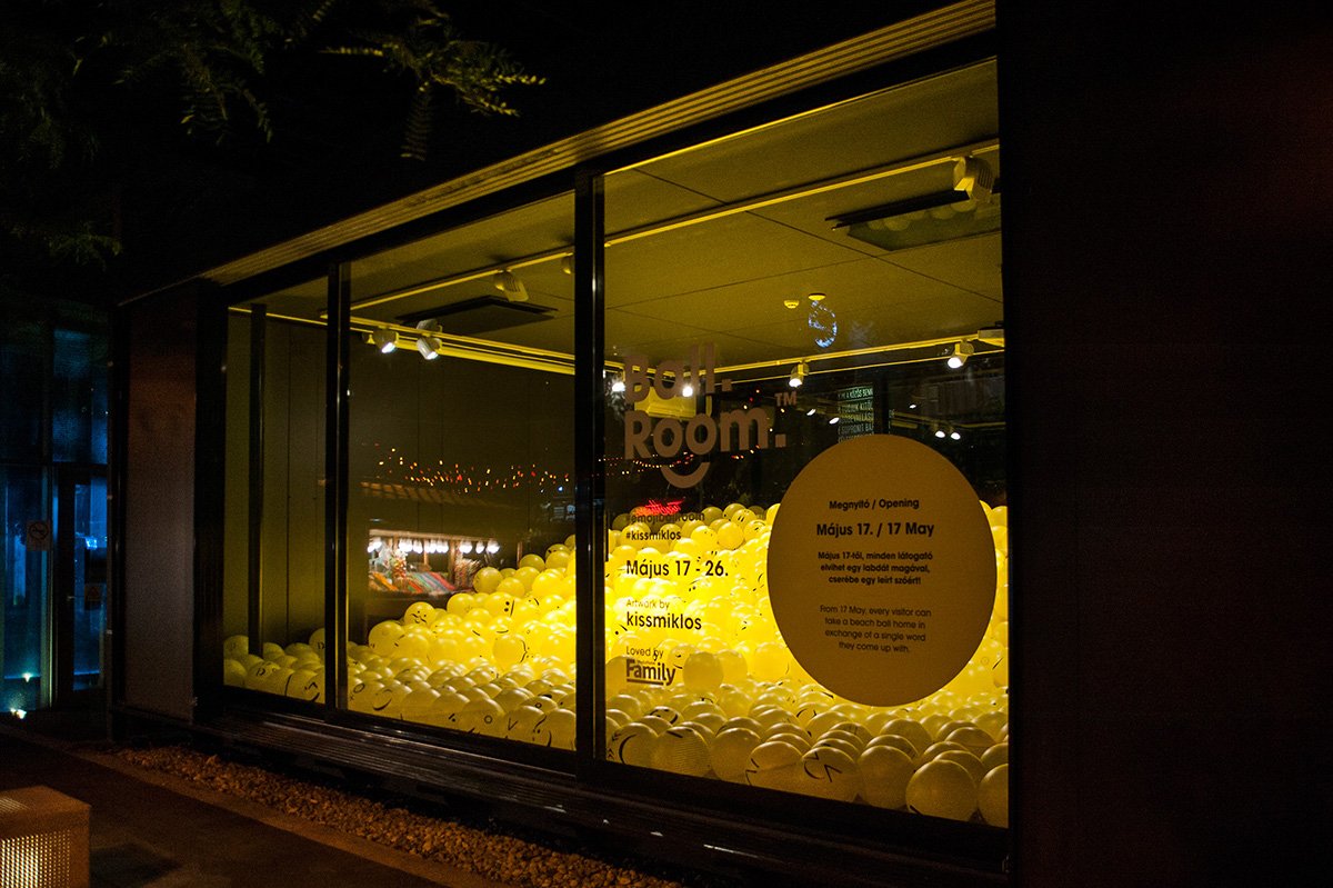 深圳品牌設計  深圳品牌策劃  BALL.ROOM展覽品牌形象設計  展覽展示