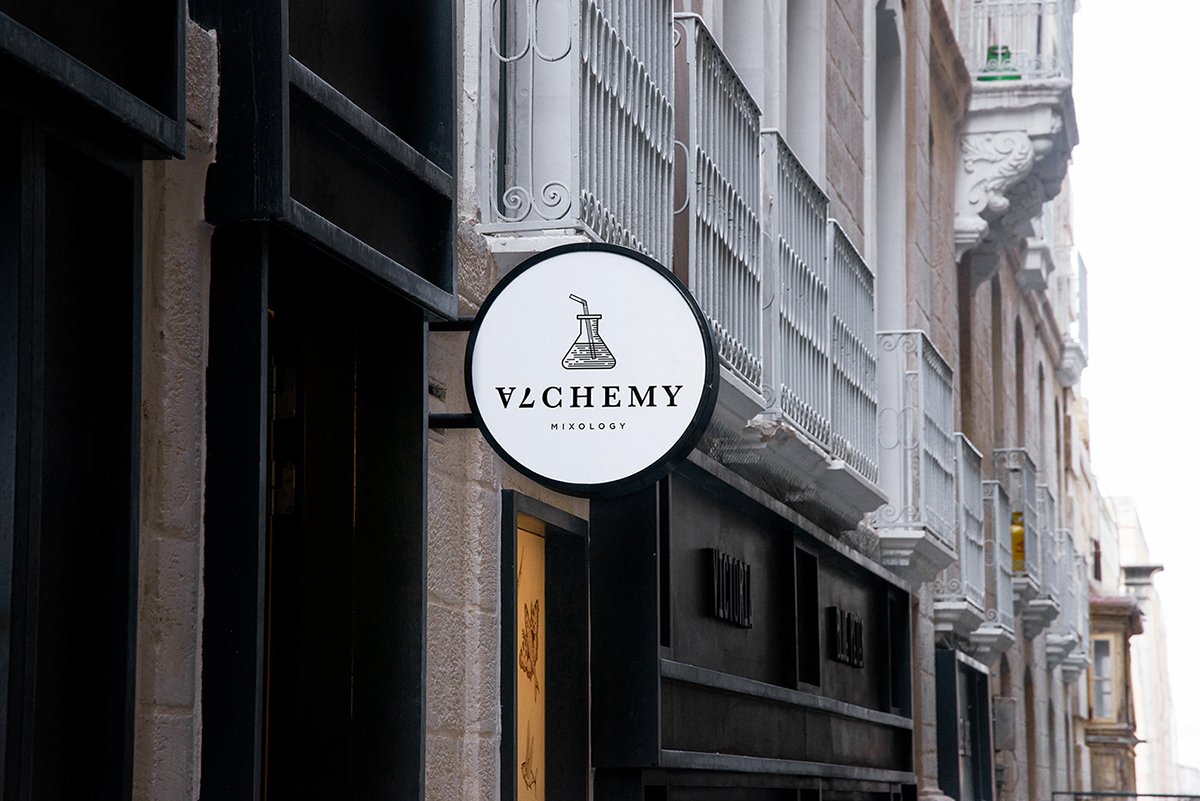 Alchemy Bar雞尾酒酒吧品牌設計欣賞,酒吧品牌設計，餐飲品牌設計，酒吧品牌策劃，酒吧品牌全案策劃，餐飲品牌策劃，深圳品牌設計，深圳品牌策劃，深圳品牌全案策劃，深圳品牌形象塑造，深圳包裝設計的，左右格局