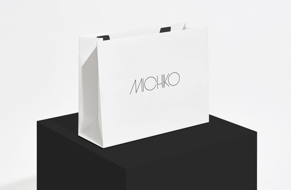 Michiko限量版時尚品牌品牌設計欣賞，時尚服裝品牌設計，服裝品牌設計，服裝品牌策劃，服裝品牌全案策劃，服裝品牌形象設計，深圳品牌設計，深圳品牌策劃，深圳品牌全案策劃，深圳品牌形象設計，深圳包裝設計，左右格局