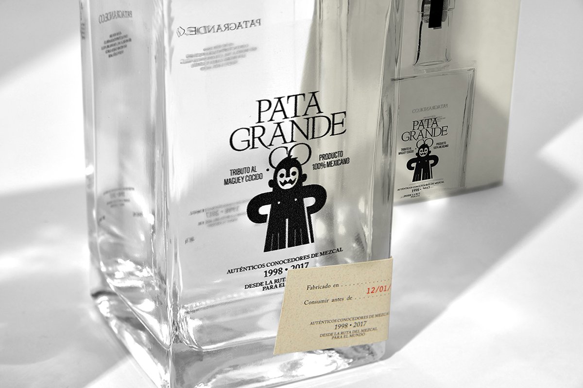 PATAGRANDE高端烈酒品牌設(shè)計(jì)欣賞，高端烈酒品牌，酒品牌設(shè)計(jì)，酒品牌策劃，酒品牌全案策劃，酒品牌形象塑造，深圳品牌設(shè)計(jì)，深圳品牌策劃，深圳品牌全案策劃，深圳品牌形象塑造，左右格局  