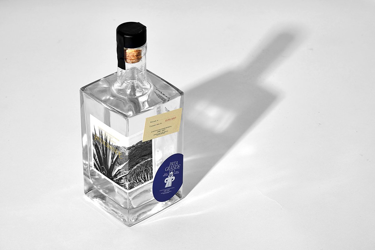 PATAGRANDE高端烈酒品牌設(shè)計(jì)欣賞，高端烈酒品牌，酒品牌設(shè)計(jì)，酒品牌策劃，酒品牌全案策劃，酒品牌形象塑造，深圳品牌設(shè)計(jì)，深圳品牌策劃，深圳品牌全案策劃，深圳品牌形象塑造，左右格局  