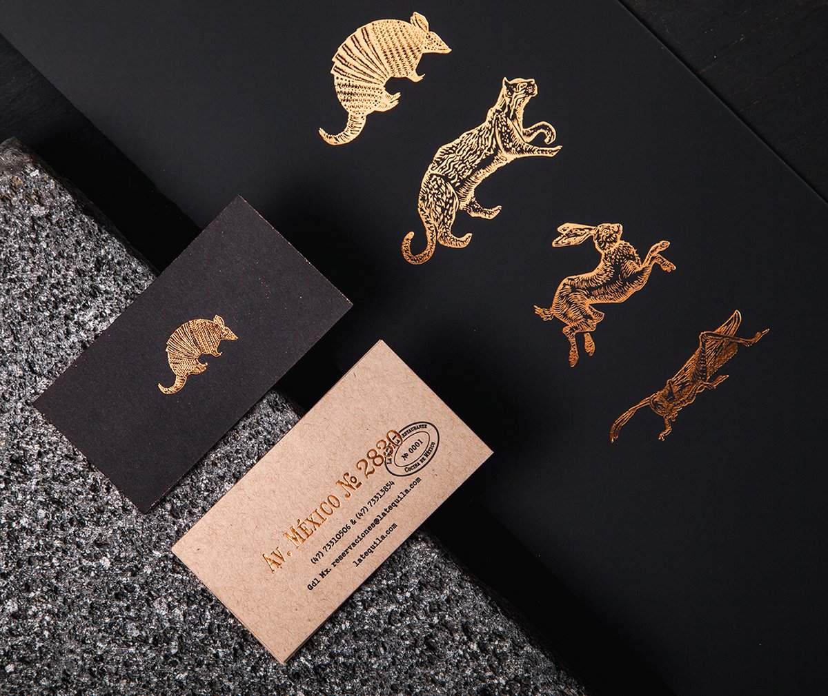 專業(yè)餐飲品牌設(shè)計(jì)公司的高級(jí)餐廳品牌設(shè)計(jì)案例，品牌設(shè)計(jì)，品牌設(shè)計(jì)案例，品牌設(shè)計(jì)公司，餐廳品牌設(shè)計(jì)，餐飲品牌設(shè)計(jì)，深圳品牌設(shè)計(jì)，左右格局