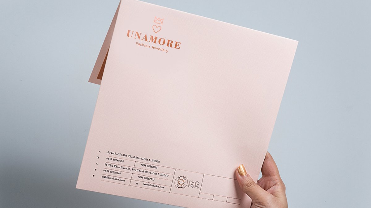 時(shí)尚珠寶首飾UNAMORE品牌設(shè)計(jì)和強(qiáng)化品牌“時(shí)尚”定位，時(shí)尚珠寶品牌設(shè)計(jì)，時(shí)尚品牌形象設(shè)計(jì)，品牌形象整合，珠寶品牌營(yíng)銷，品牌戰(zhàn)略定位，品牌設(shè)計(jì)公司，品牌策劃公司，深圳品牌策劃，深圳品牌設(shè)計(jì)，左右格局