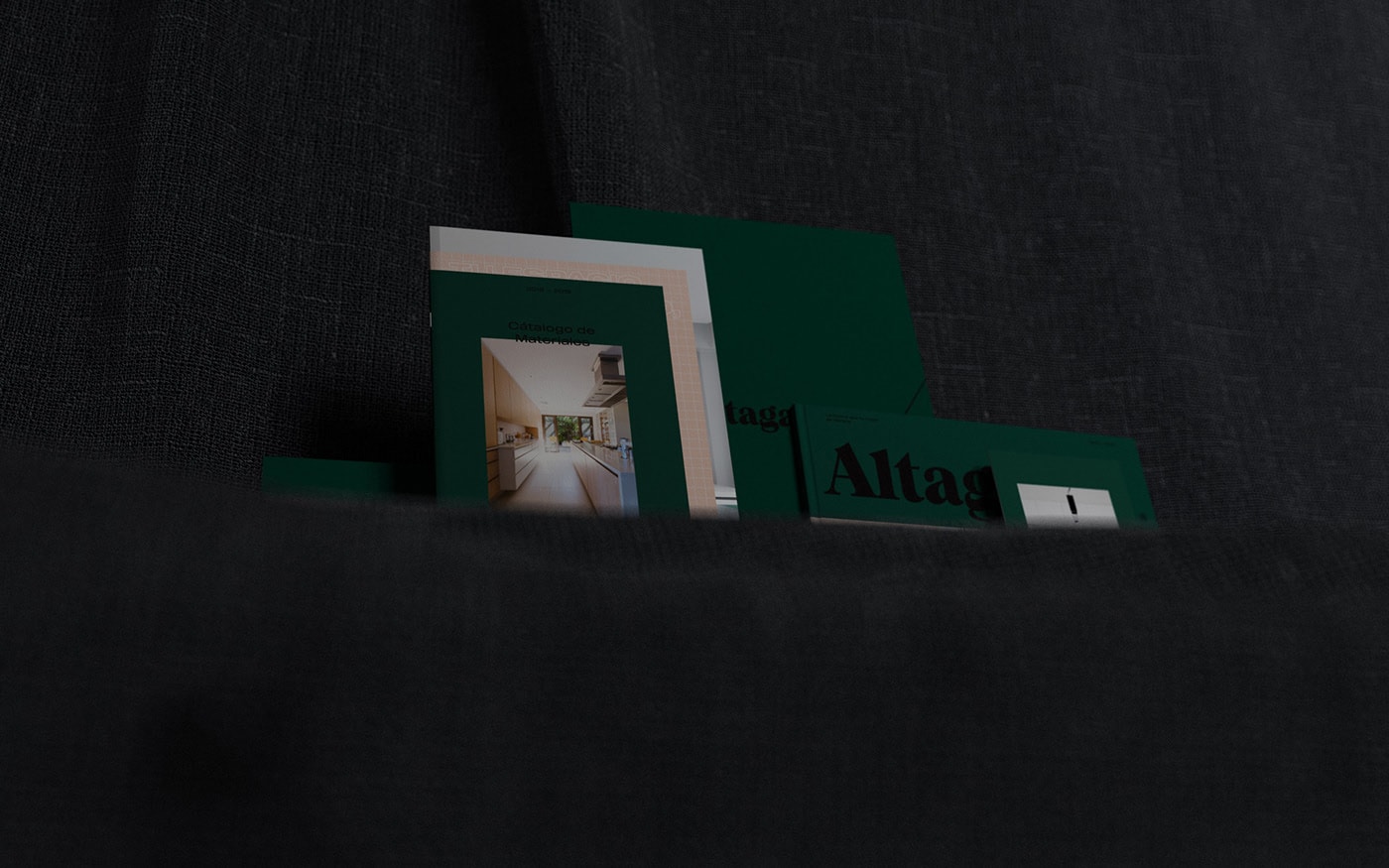 Altagama 優質精品家具企業品牌形象設計案例，精品家具品牌設計，企業品牌形象設計，深圳品牌設計，左右格局